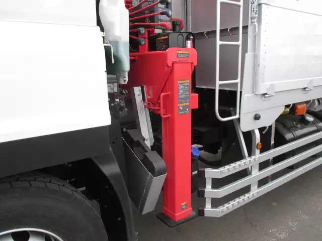 平成29年10月中古大型クレーン付いすゞギガの画像8