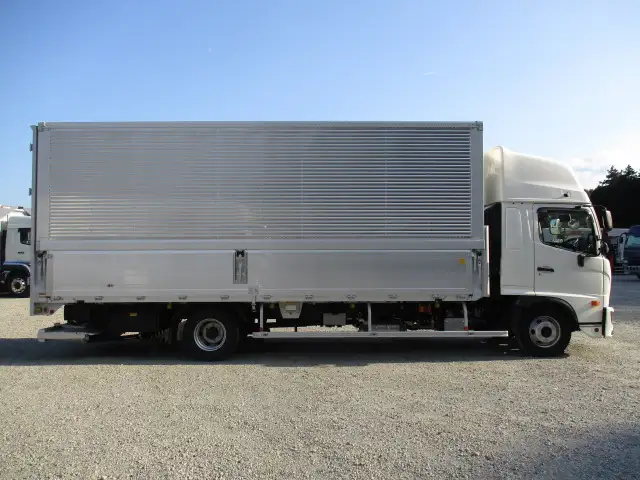 令和05年07月中古中型アルミバン・ウィング日野レンジャーの画像4