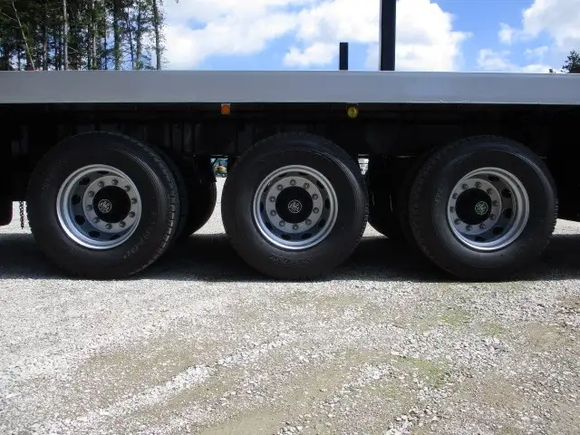 未登録 予備検切れ 12M3軸フラットトレーラー リフトアクスル(後軸残し) シングル引き 第五輪荷重10,550㎏ の画像18