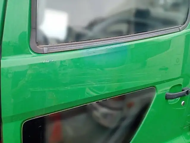 平成25年05月中古中型平ボディ日野レンジャーの画像17