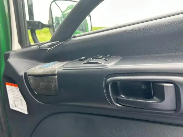平成25年05月中古中型平ボディ日野レンジャーの画像19