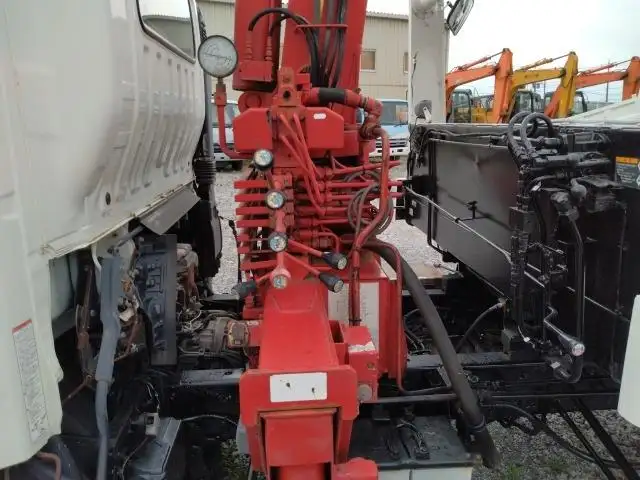 平成25年12月中古小型重機運搬車日野デュトロの画像13