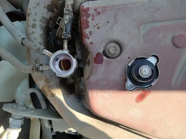 平成25年12月中古小型重機運搬車日野デュトロの画像40