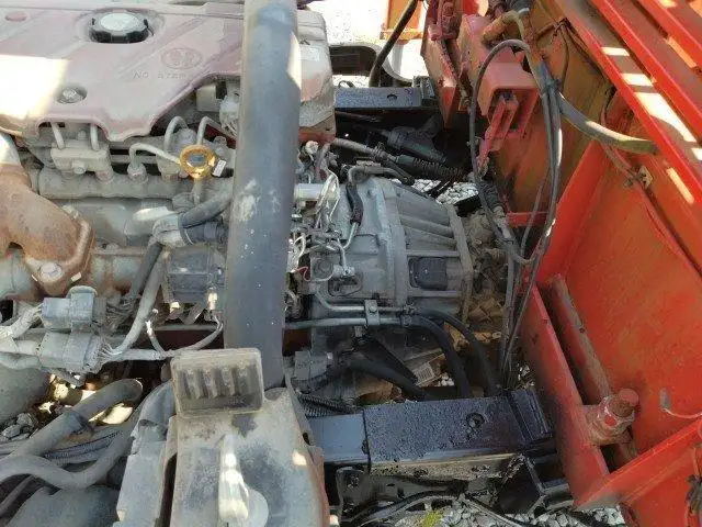 平成25年12月中古小型重機運搬車日野デュトロの画像42