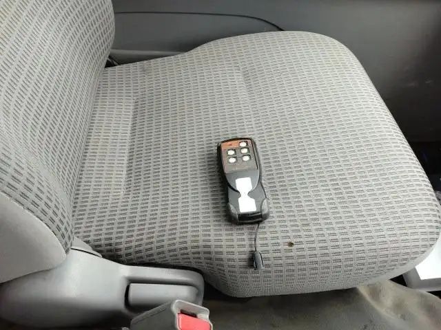 平成25年12月中古小型重機運搬車日野デュトロの画像6