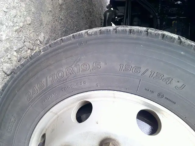 平成26年06月中古大型クレーン付三菱ふそうスーパーグレートの画像18