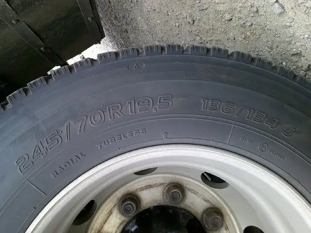 平成26年06月中古大型クレーン付三菱ふそうスーパーグレートの画像23