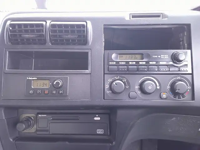 平成26年06月中古大型クレーン付三菱ふそうスーパーグレートの画像50