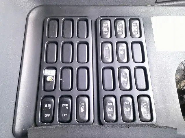 平成26年06月中古大型クレーン付三菱ふそうスーパーグレートの画像52