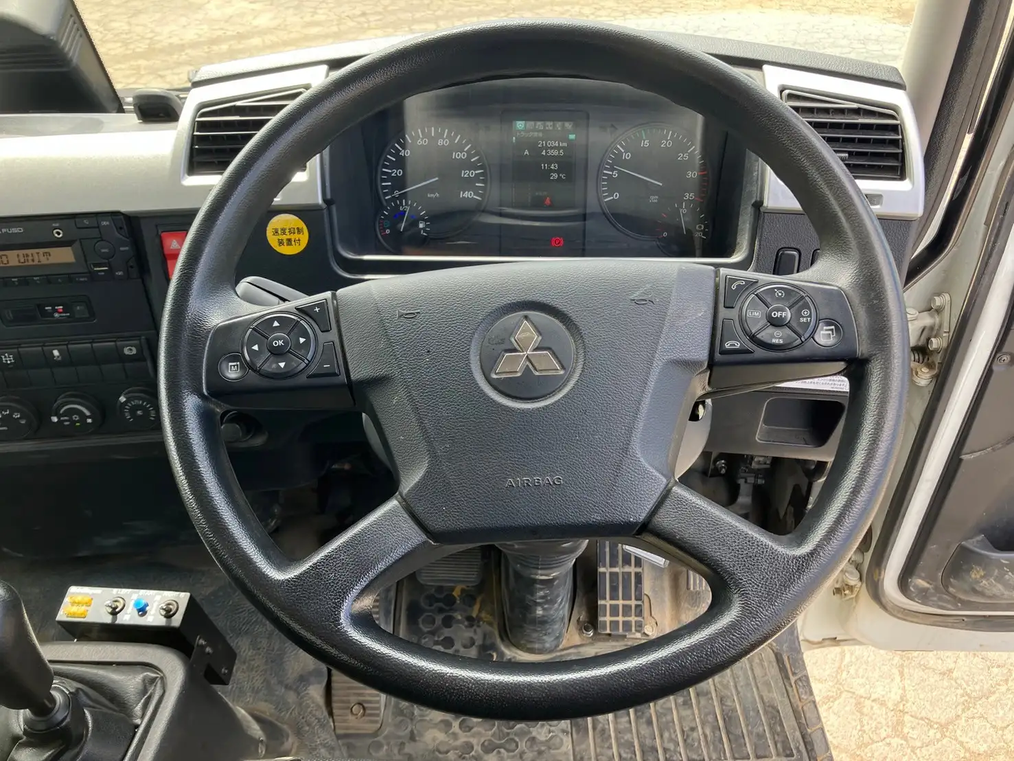 令和03年11月中古増トンダンプ三菱ふそうファイターの画像50