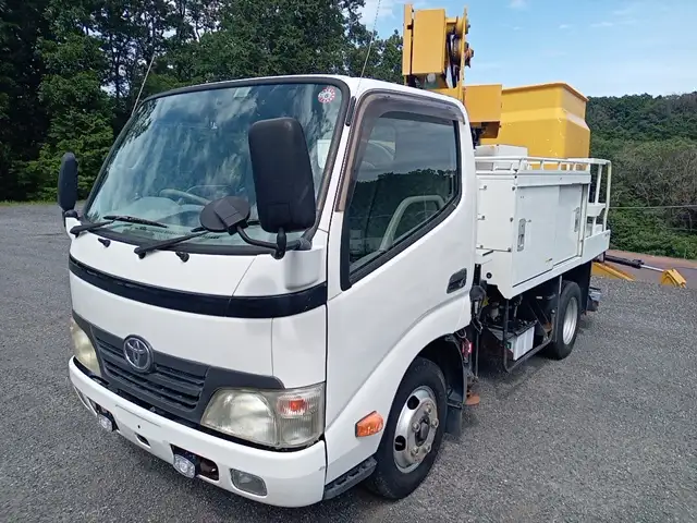 平成23年03月中古小型ミキサー車・高所作業車・その他特装車トヨタダイナの画像1