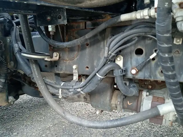 平成23年03月中古小型ミキサー車・高所作業車・その他特装車トヨタダイナの画像18