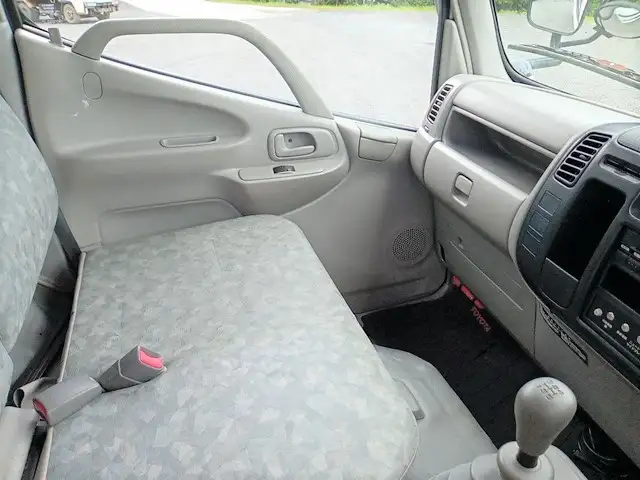 平成23年03月中古小型ミキサー車・高所作業車・その他特装車トヨタダイナの画像19