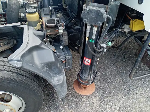 平成23年03月中古小型ミキサー車・高所作業車・その他特装車トヨタダイナの画像22