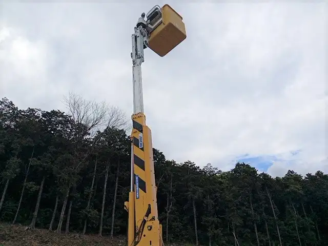 平成23年03月中古小型ミキサー車・高所作業車・その他特装車トヨタダイナの画像33
