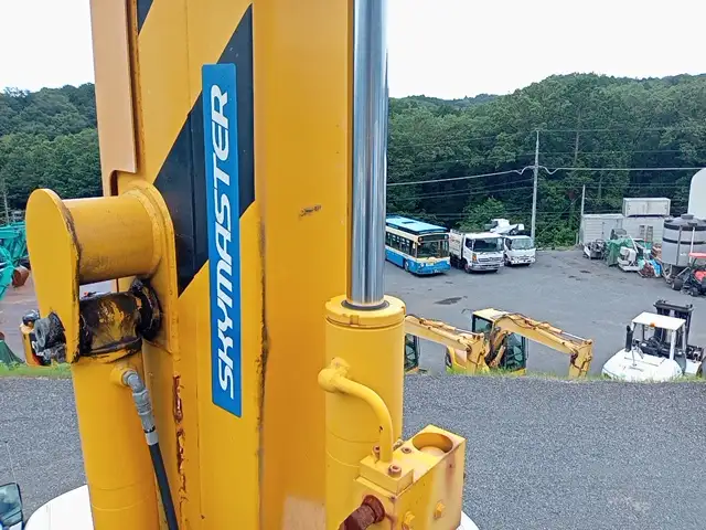 平成23年03月中古小型ミキサー車・高所作業車・その他特装車トヨタダイナの画像34