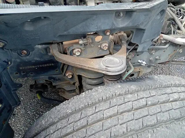 平成23年03月中古小型ミキサー車・高所作業車・その他特装車トヨタダイナの画像6