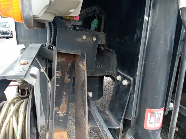 平成23年03月中古小型ミキサー車・高所作業車・その他特装車トヨタダイナの画像7