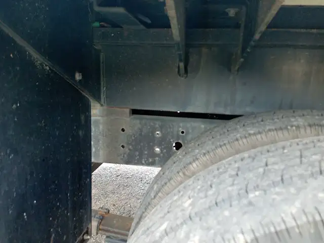 平成23年03月中古小型ミキサー車・高所作業車・その他特装車トヨタダイナの画像10