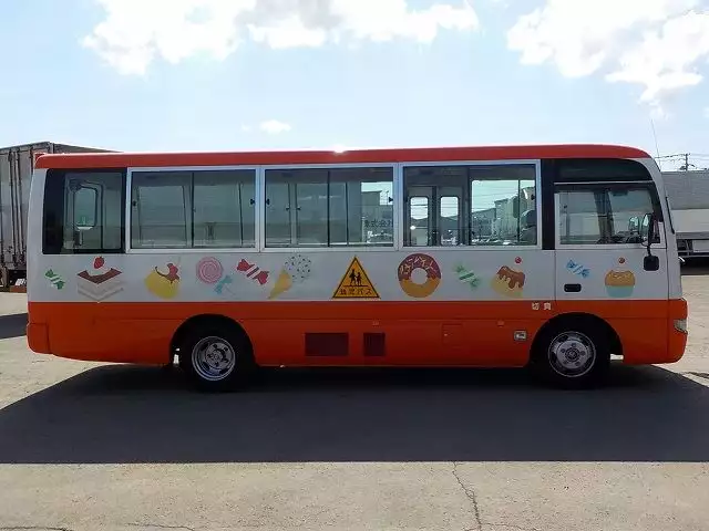 平成22年05月中古その他バス日産ニッサンの画像4