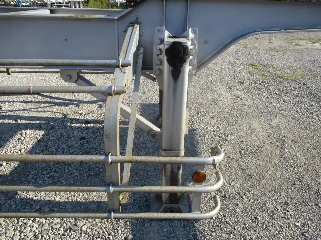 車検付(R7.10) 平成22年 東急 40FT3軸コンテナシャシ リーフサス 積載:30,480kg 第五輪:10,850㎏以上 一括緩和の画像18