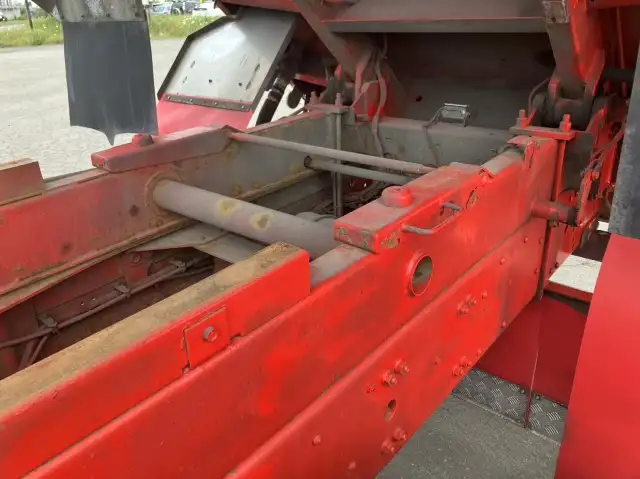 平成27年07月中古大型ダンプ三菱ふそうスーパーグレートの画像23