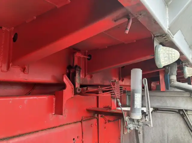 平成27年07月中古大型ダンプ三菱ふそうスーパーグレートの画像35