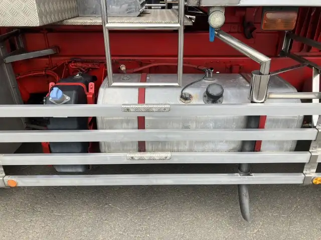 平成27年07月中古大型ダンプ三菱ふそうスーパーグレートの画像40