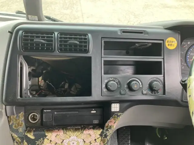 平成27年07月中古大型ダンプ三菱ふそうスーパーグレートの画像52