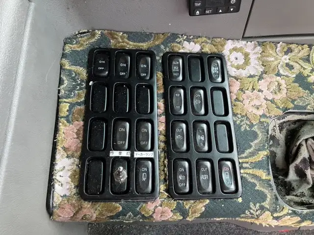 平成27年07月中古大型ダンプ三菱ふそうスーパーグレートの画像53