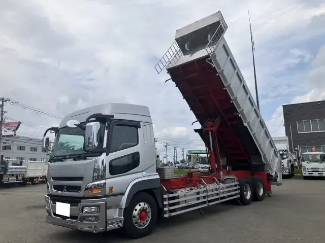平成27年07月中古大型ダンプ三菱ふそうスーパーグレートの画像9