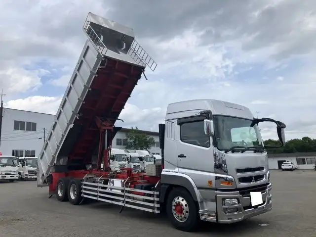 平成27年07月中古大型ダンプ三菱ふそうスーパーグレートの画像10