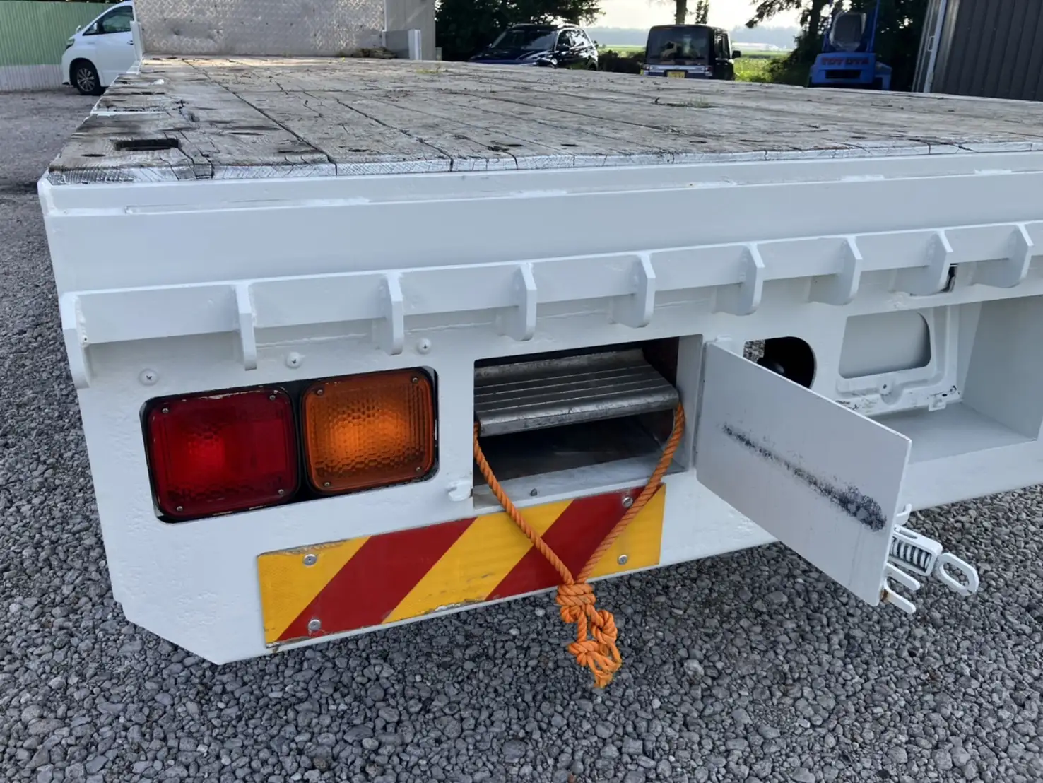 平成29年02月中古大型クレーン付三菱ふそうスーパーグレートの画像21