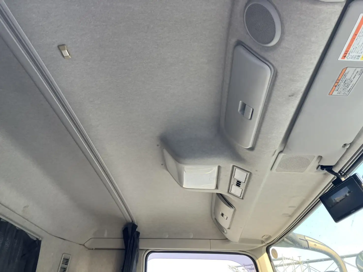 平成29年02月中古大型クレーン付三菱ふそうスーパーグレートの画像38