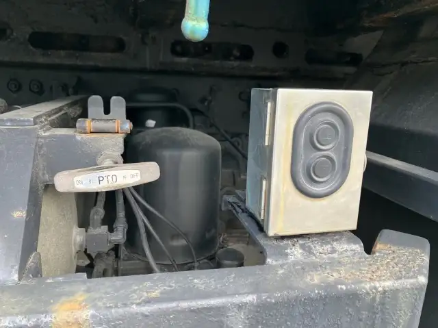 平成26年06月中古大型クレーン付三菱ふそうスーパーグレートの画像36