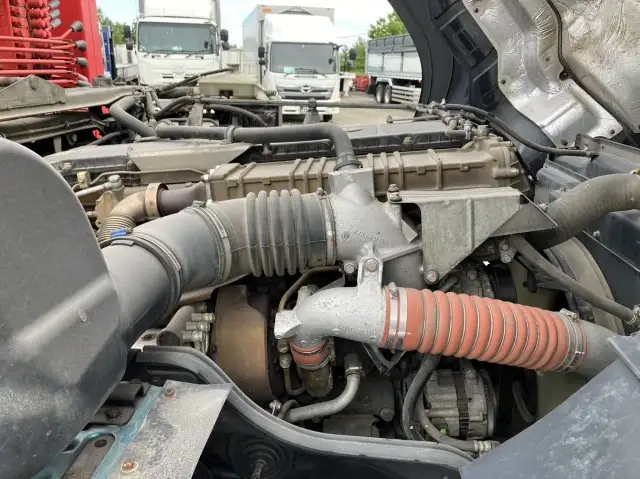 平成26年06月中古大型クレーン付三菱ふそうスーパーグレートの画像58