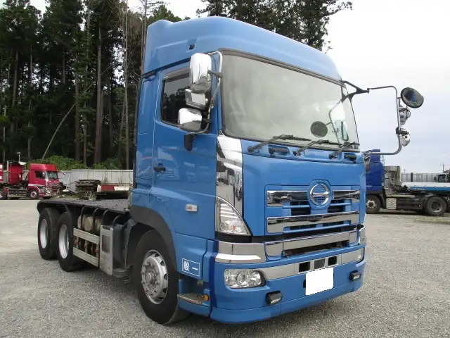 車検付(R7.4)平成28年 日野 2デフトラクタ 480馬力 AT 第五輪:17,700㎏の画像3
