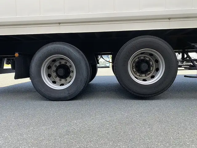 【愛知県豊橋市保管】継続車検取得中！　平成29年　トレクス　40ft2軸冷凍コンテナシャシSET　エアサス（リフトアクスル後軸）　積載：23,500㎏　第五輪荷重：9,030㎏以上　の画像8