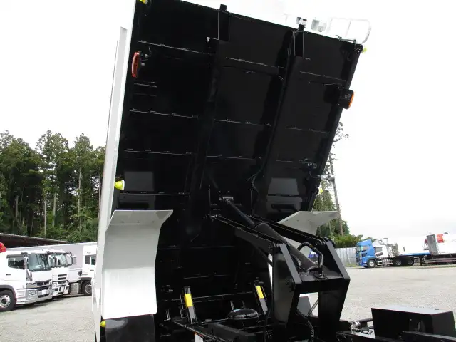 令和06年09月中古増トンダンプ三菱ふそうファイターの画像25