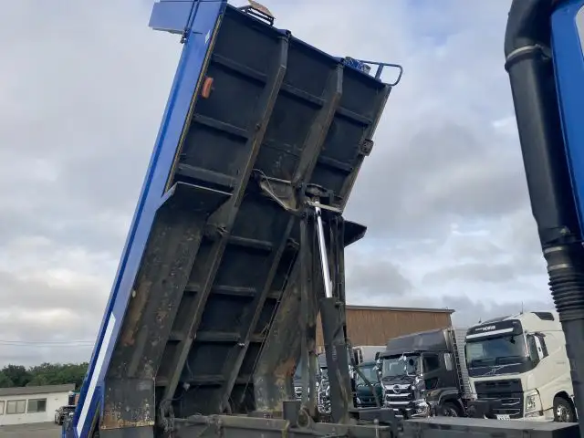 平成29年08月中古大型ダンプ三菱ふそうスーパーグレートの画像17