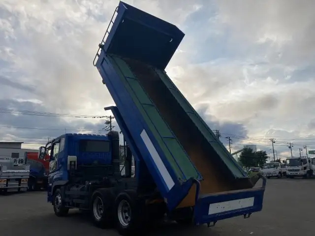 平成29年08月中古大型ダンプ三菱ふそうスーパーグレートの画像24