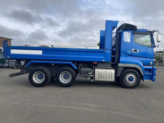 平成29年08月中古大型ダンプ三菱ふそうスーパーグレートの画像4