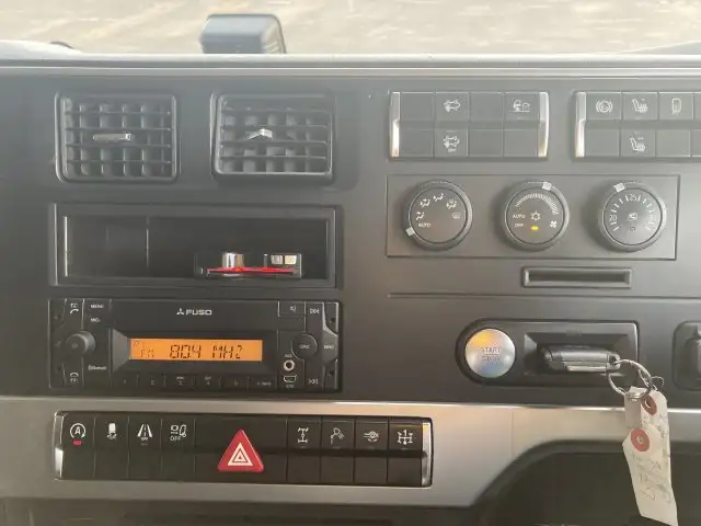 平成29年08月中古大型ダンプ三菱ふそうスーパーグレートの画像31