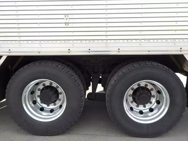 平成24年04月中古大型冷凍バン・ウィング日産UDUDトラックスの画像11