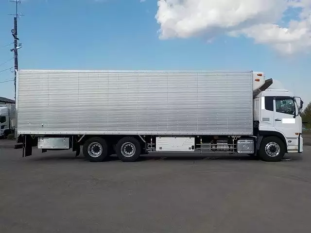 平成24年04月中古大型冷凍バン・ウィング日産UDUDトラックスの画像4