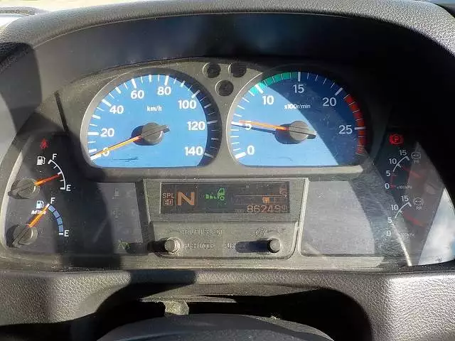 平成24年04月中古大型冷凍バン・ウィング日産UDUDトラックスの画像32