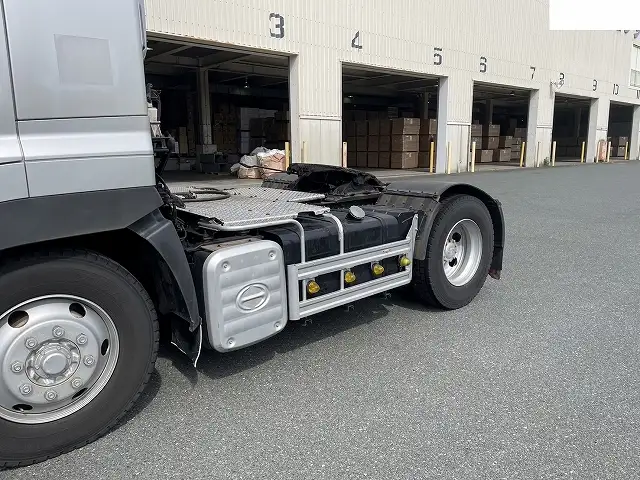 平成17年11月中古大型トラクタヘッド日野プロフィアの画像2