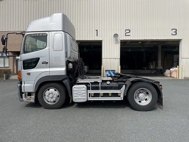 平成17年11月中古大型トラクタヘッド日野プロフィアの画像3