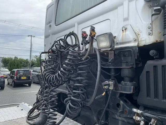 平成17年11月中古大型トラクタヘッド日野プロフィアの画像10