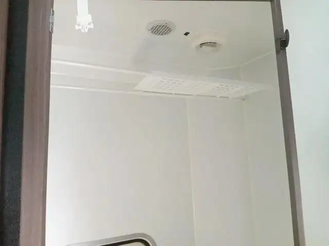 平成30年04月中古小型ミキサー車・高所作業車・その他特装車トヨタその他の画像28